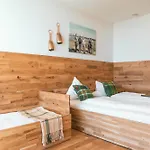 Apart Otel Gut Huegle Erlebnishof & 4*