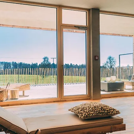 Apart-hotel Gut Huegle Erlebnishof &