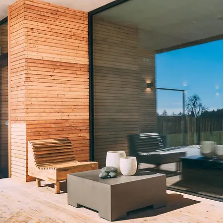 Gut Huegle Erlebnishof & 4*