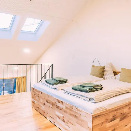 Apartmanhotel Gut Huegle Erlebnishof & 4*