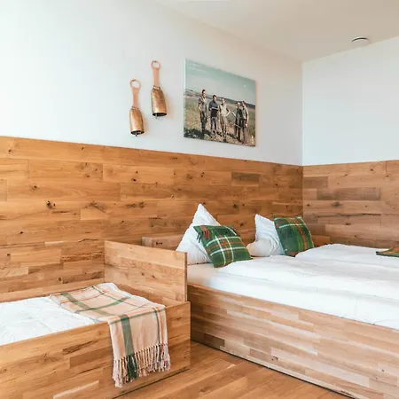 Apartmanhotel Gut Huegle Erlebnishof & 4*