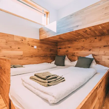 Aparthotel Gut Huegle Erlebnishof &