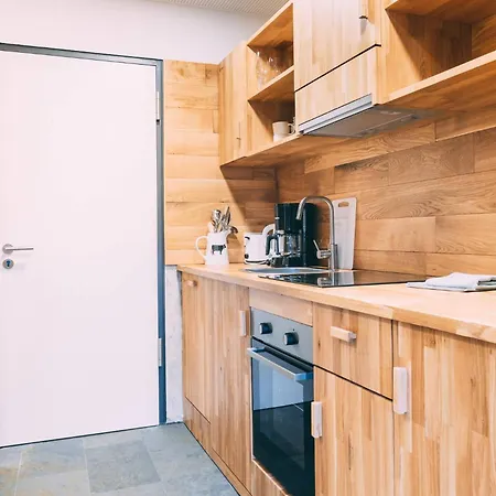 公寓式酒店 Gut Huegle Erlebnishof & 4*