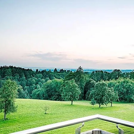 Gut Huegle Erlebnishof & Apartmanhotel 4*