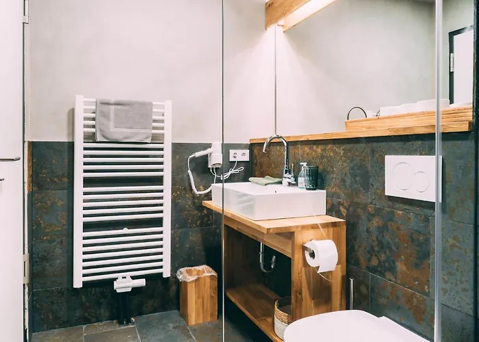 Gut Huegle Erlebnishof & 4*